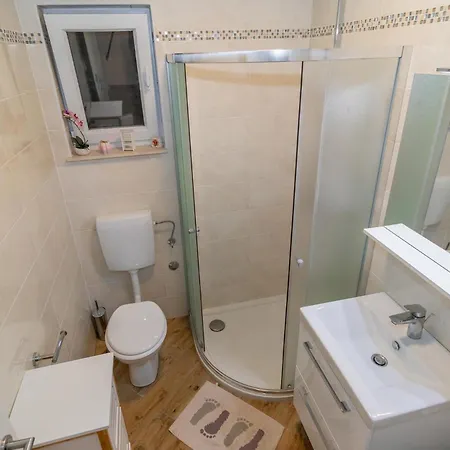 2 Bedroom Gorgeous In Nyaraló *