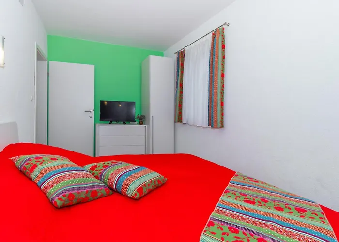 2 Bedroom Gorgeous In